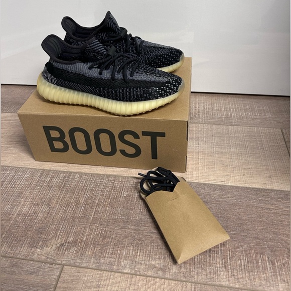 Yeezy Other - mens yeezy 350 boost